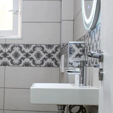 Apartament 2v1 - Blloku Bkt